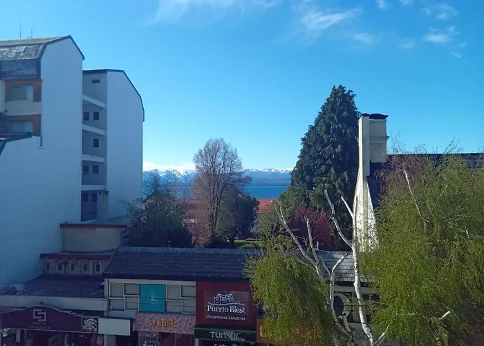 Pleno Centro, Departamento Con Vista Al Lago